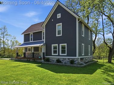 879 N Hacker Road, Oceola Twp, MI 48843