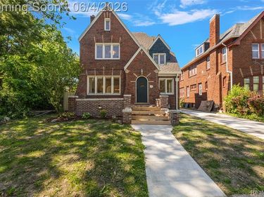 3800 Sturtevant Street, Detroit, MI 48206