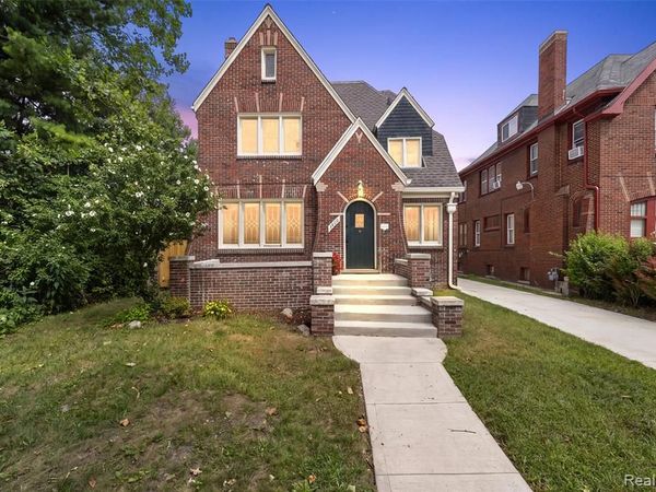 3800 Sturtevant Street, Detroit, MI 48206