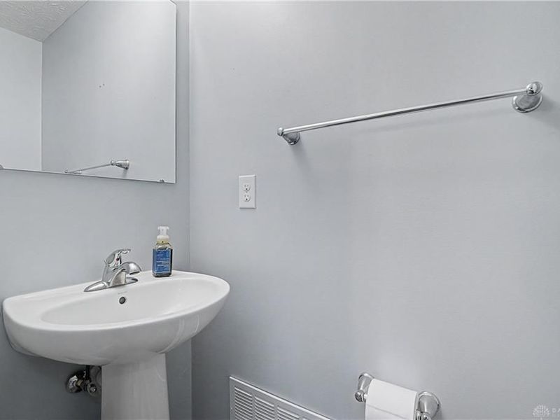 2507 Jenny Marie Drive, Xenia, OH 45385 Photo 19