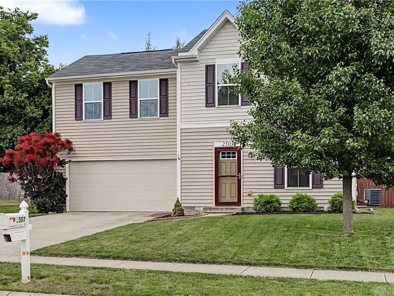 2507 Jenny Marie Drive, Xenia, OH 45385 Photo 2