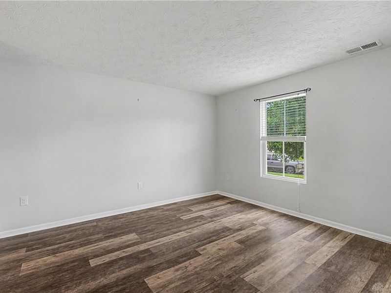2507 Jenny Marie Drive, Xenia, OH 45385 Photo 8