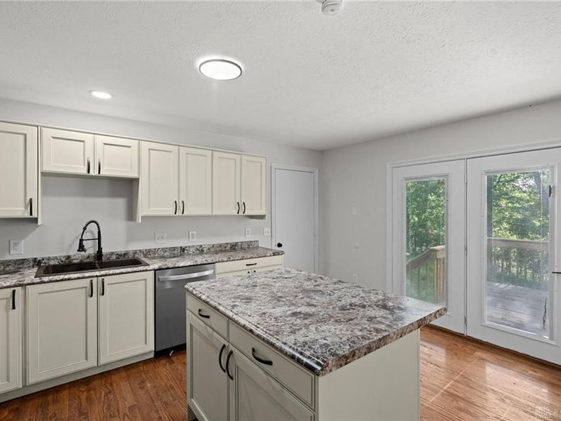 5539 Dorothy Court, Carlisle, OH 45005 Photo 18