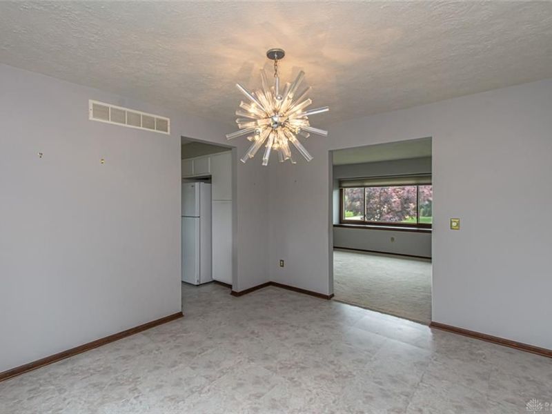 5512 Savina Avenue, Englewood, OH 45415 Photo 8