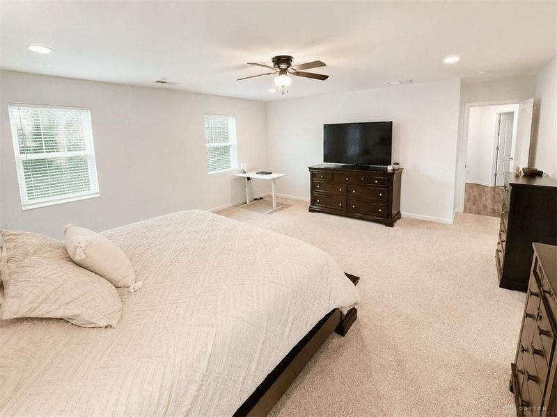 1100 Sarah Freeman Drive, Centerville, OH 45458 Photo 10