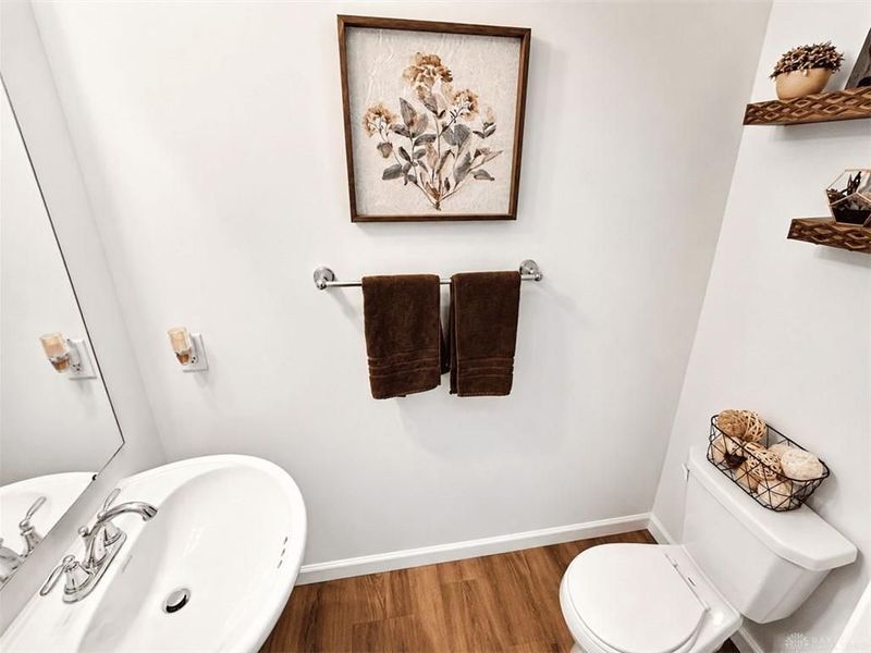 1100 Sarah Freeman Drive, Centerville, OH 45458 Photo 2