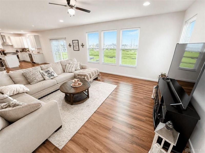 1100 Sarah Freeman Drive, Centerville, OH 45458 Photo 4