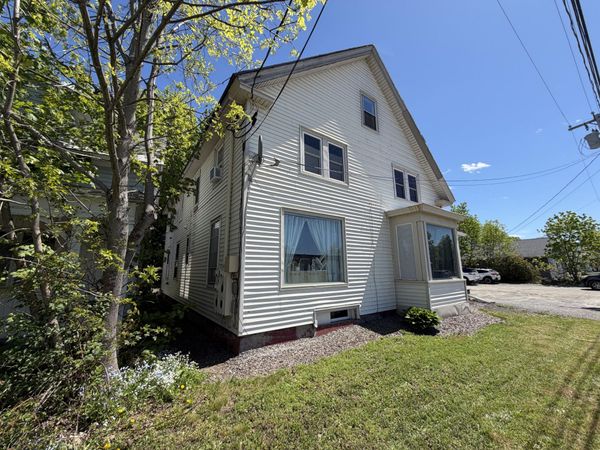 99 Church Street , Dexter, ME 04930