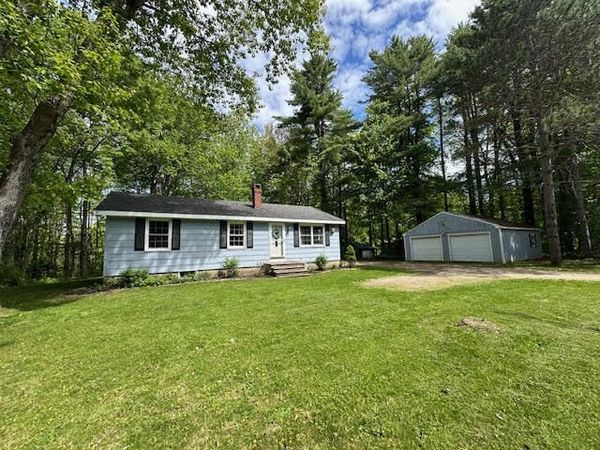 19 Back Belmont Road , Belfast, ME 04915