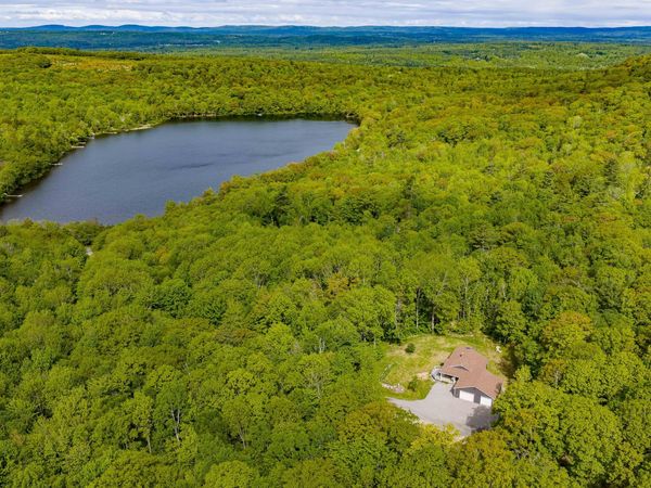 417 Searsmont Road , Lincolnville, ME 04849