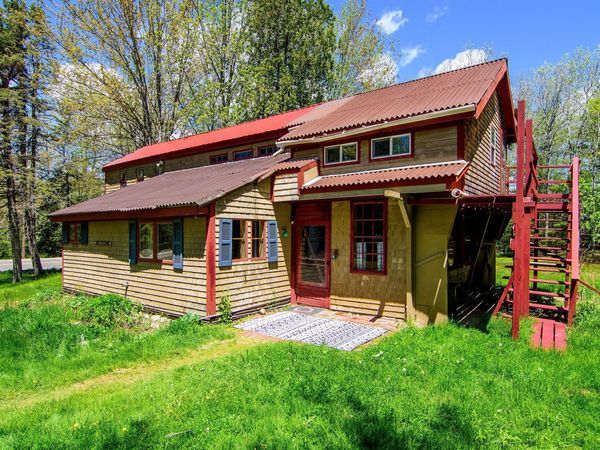 737 East Blue Hill Road , Blue Hill, ME 04614