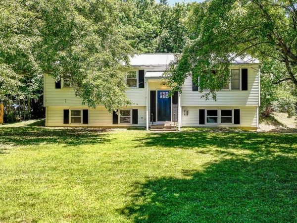 144 Highland Avenue , Winthrop, ME 04364