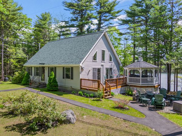63 Laurel Shore Drive , Harpswell, ME 04079