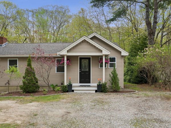 332 Portland Street , Yarmouth, ME 04096
