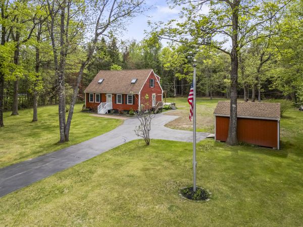 22 Woodridge Drive , Standish, ME 04085