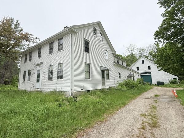 190 Ossipee Trail E, Standish, ME 04084