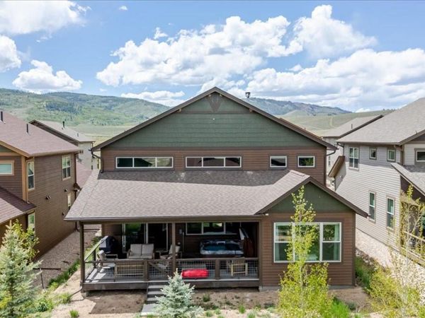 295 Elk Track Circle, Granby, CO 80446