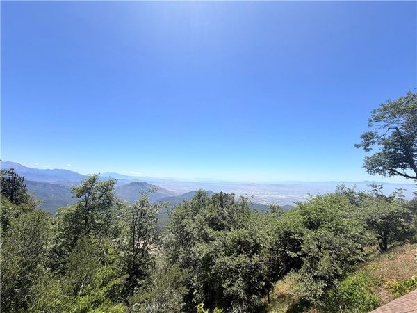 26465 Apache, Rimforest, CA 92378
