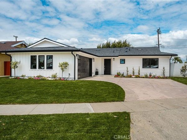 3721 La Colmena Way, Los Alamitos, CA 90720