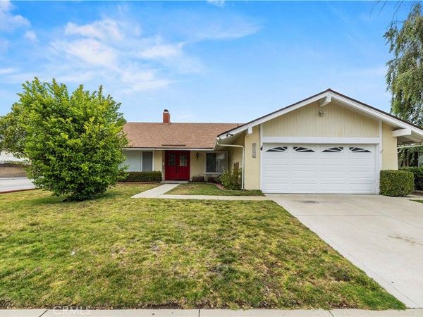 25198 Avenida Ignacio, Valencia, CA 91355