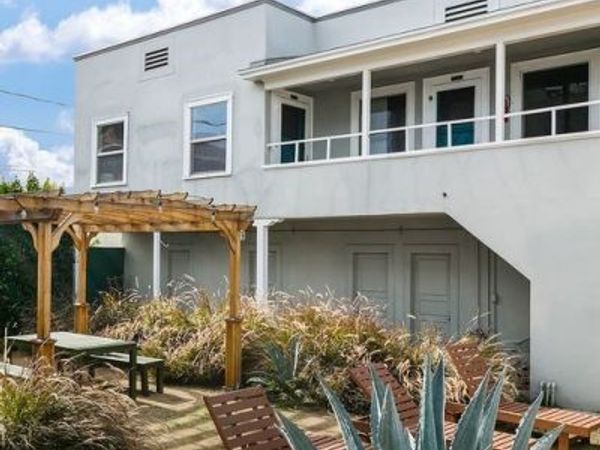 109 N Columbus Avenue, Unit A, Glendale, CA 91203