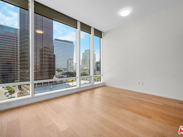 877 Francisco Street, Unit 925, Los Angeles, CA 90017