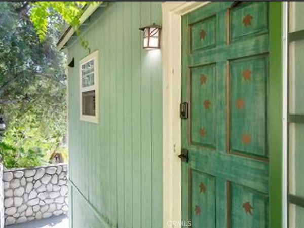 533 Sturtevant Drive, Unit 1/2, Sierra Madre, CA 91024