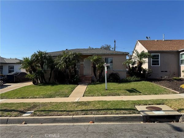 2037 W Imperial, Los Angeles, CA 90047