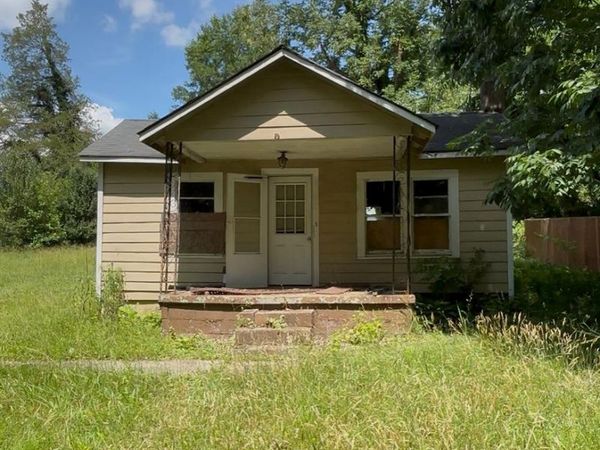 2706 Sunset Drive , Gastonia, NC 28054