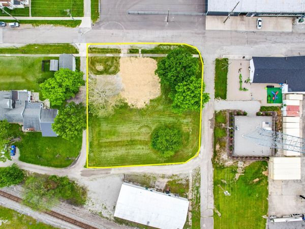 409 Park Street, Wapakoneta, OH 45895