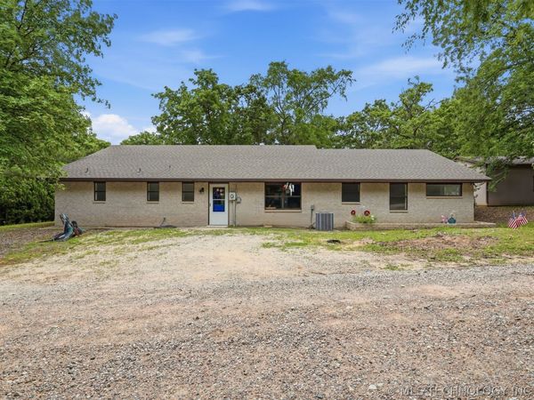 2702 Redbud Lane, Kingston, OK 73439