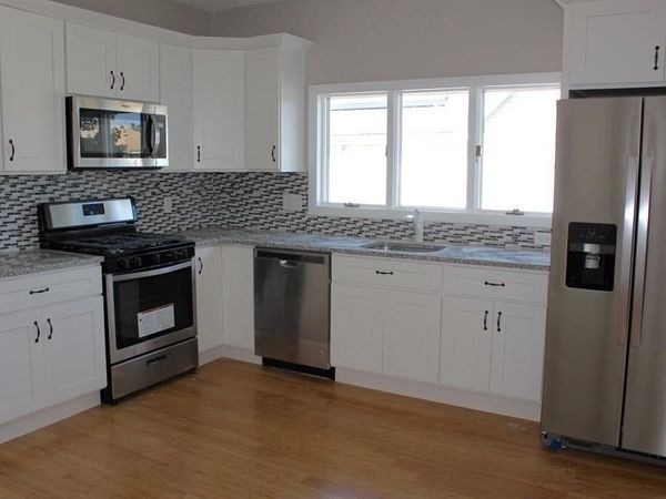 207- 209 Vine St, Unit 2, Everett, MA 02149