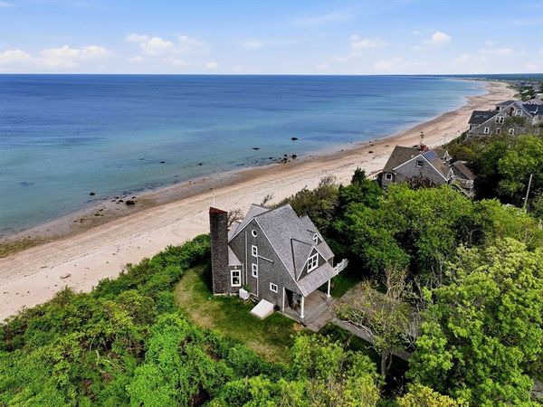 22 Indian Trl, Bourne, MA 02562