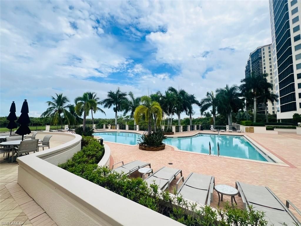 23850 Via Italia Cir , Unit 1601, Estero, FL 34134 Photo