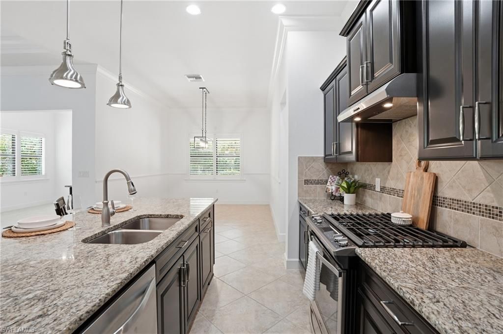 9436 Whooping Crane Way , Naples, FL 34120 Photo