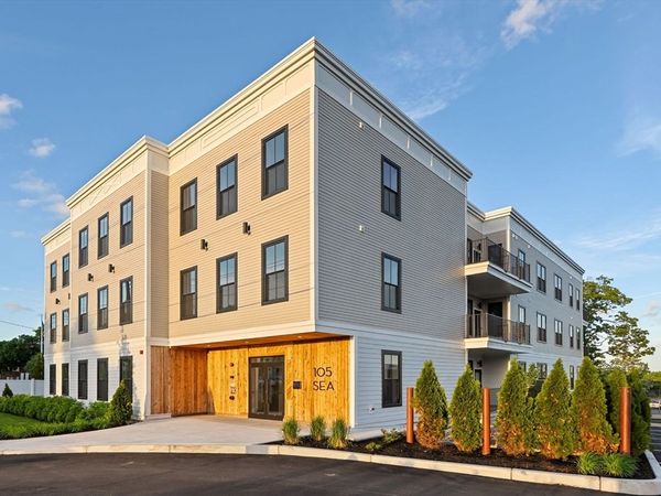 105 Sea Street, Unit 104, Quincy, MA 02169