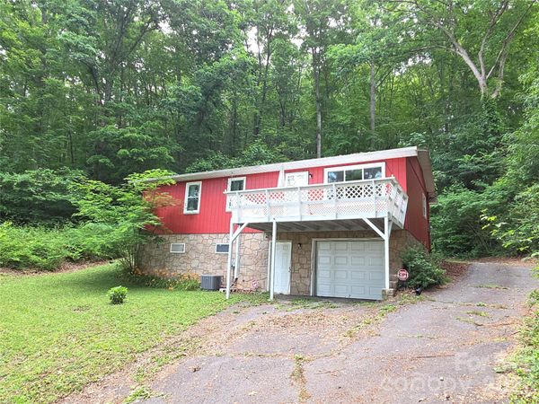165 Mount Eire Drive , Sylva, NC 28779
