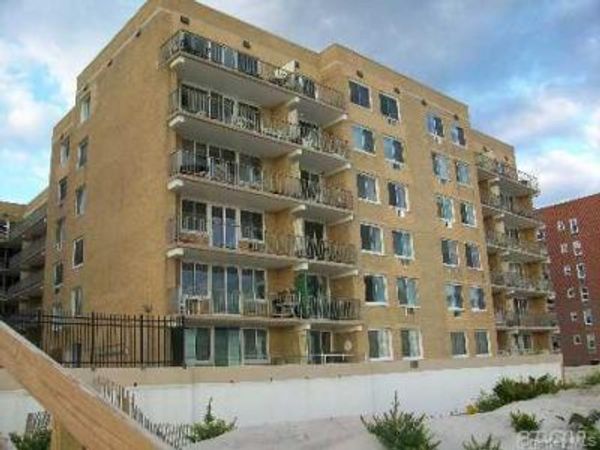 650 Shore Road , Unit 1Q, Long Beach, NY 11561