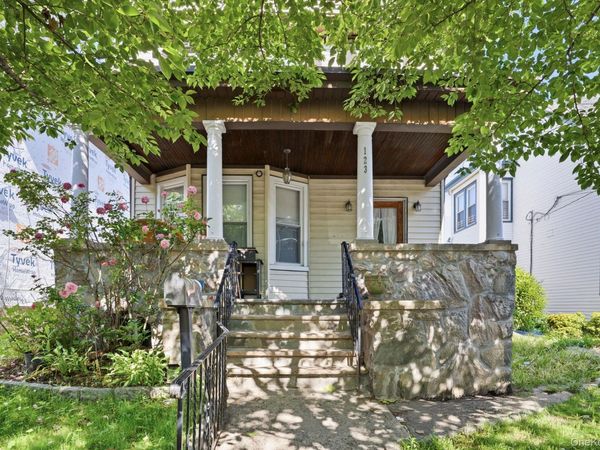 123 Fourth Avenue , Pelham, NY 10803