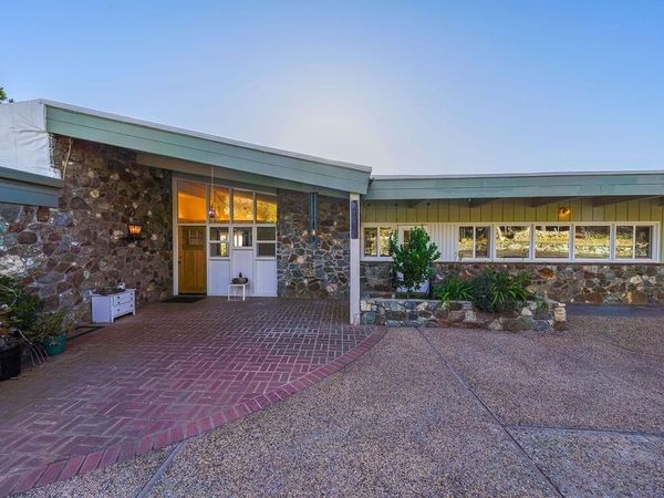 10209 Ranch Rd, Rough and Ready, CA 95975