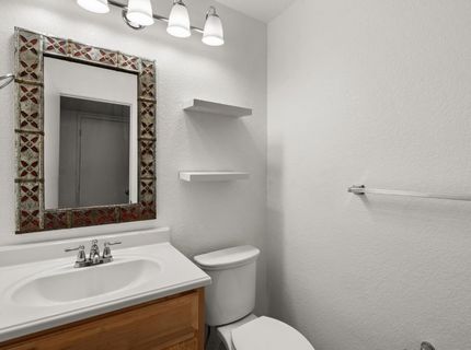 100 May Ct, Folsom, CA 95630 Photo