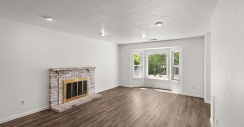 100 May Ct, Folsom, CA 95630 Photo