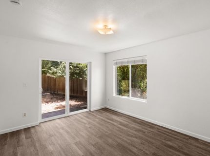100 May Ct, Folsom, CA 95630 Photo