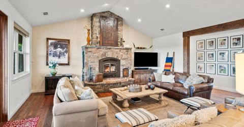 1416 Lakeside Dr, Angels Camp, CA 95222 Photo