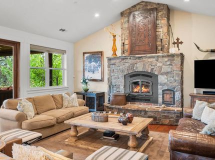 1416 Lakeside Dr, Angels Camp, CA 95222 Photo
