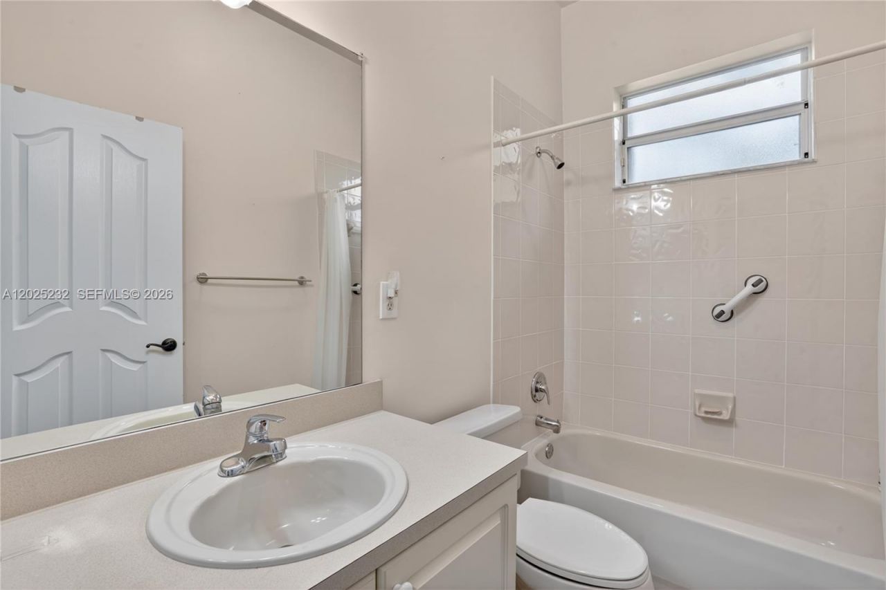 2655 Dunwoodie Pl, Homestead, FL 33035 Photo