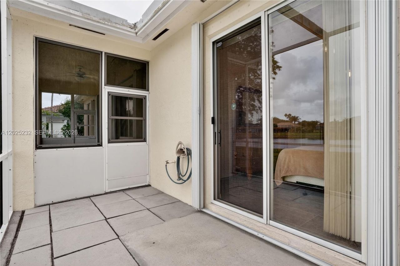 2655 Dunwoodie Pl, Homestead, FL 33035 Photo