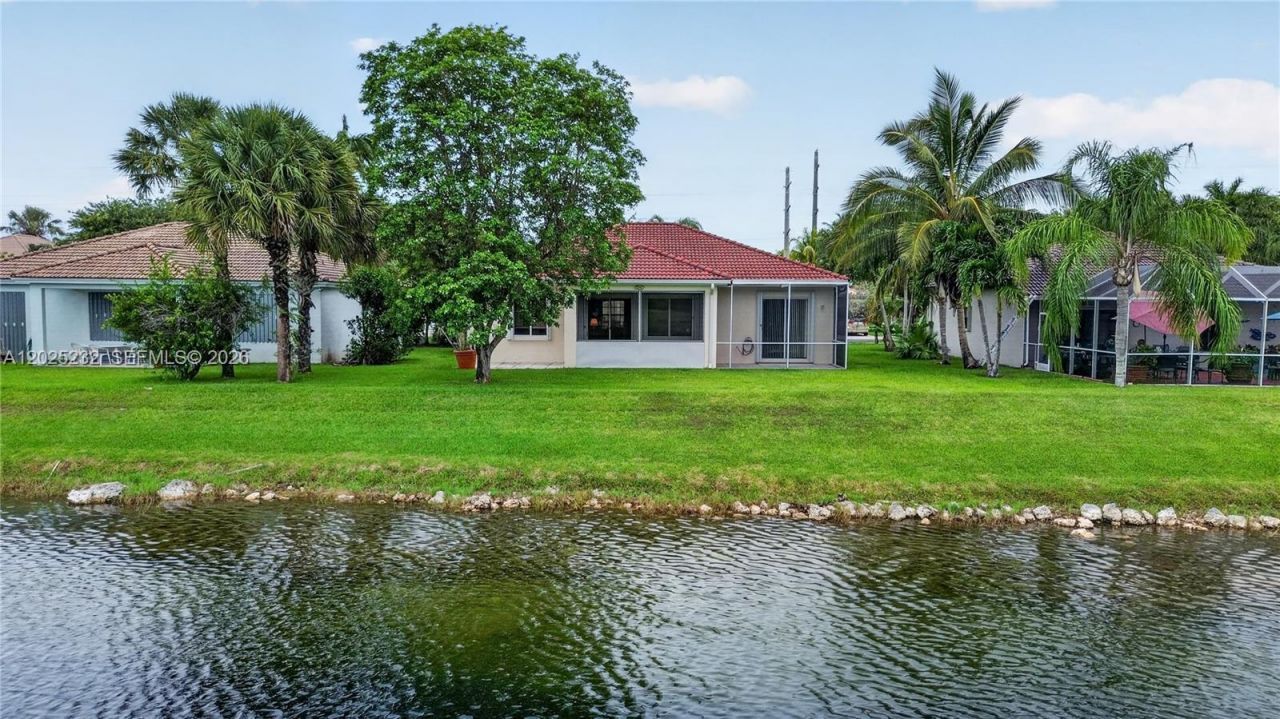 2655 Dunwoodie Pl, Homestead, FL 33035 Photo