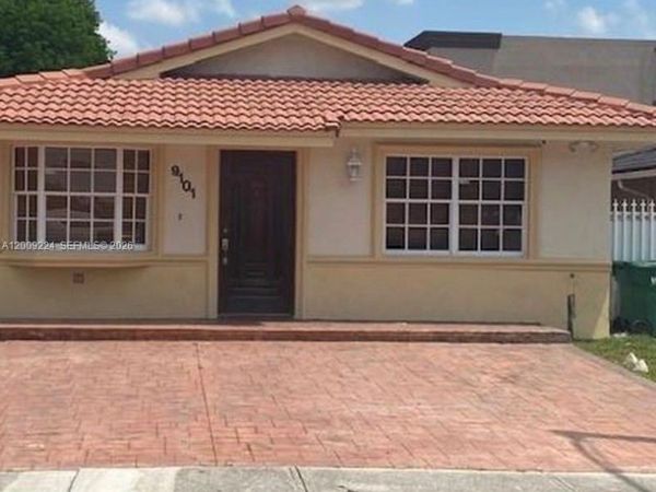 Hialeah Gardens, FL 33018