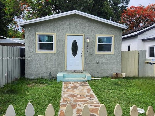 265 NW 80th St , Miami, FL 33150